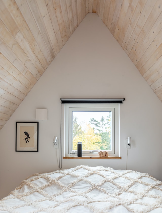 How to create the perfect modern loft bedroom