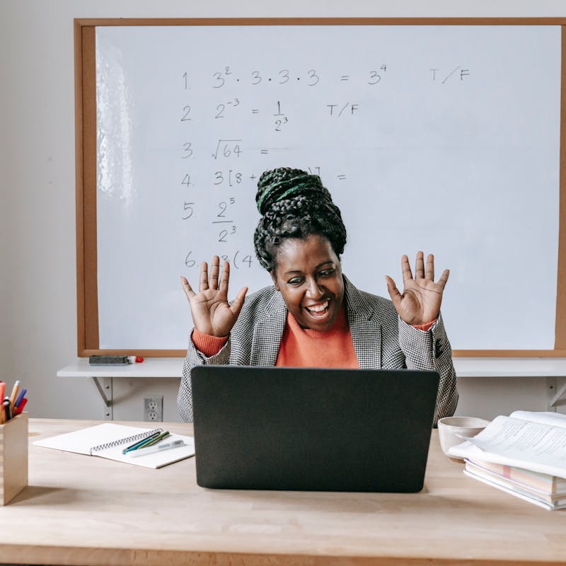 How to Dress Casually in the Classroom (and comfortably, too!)